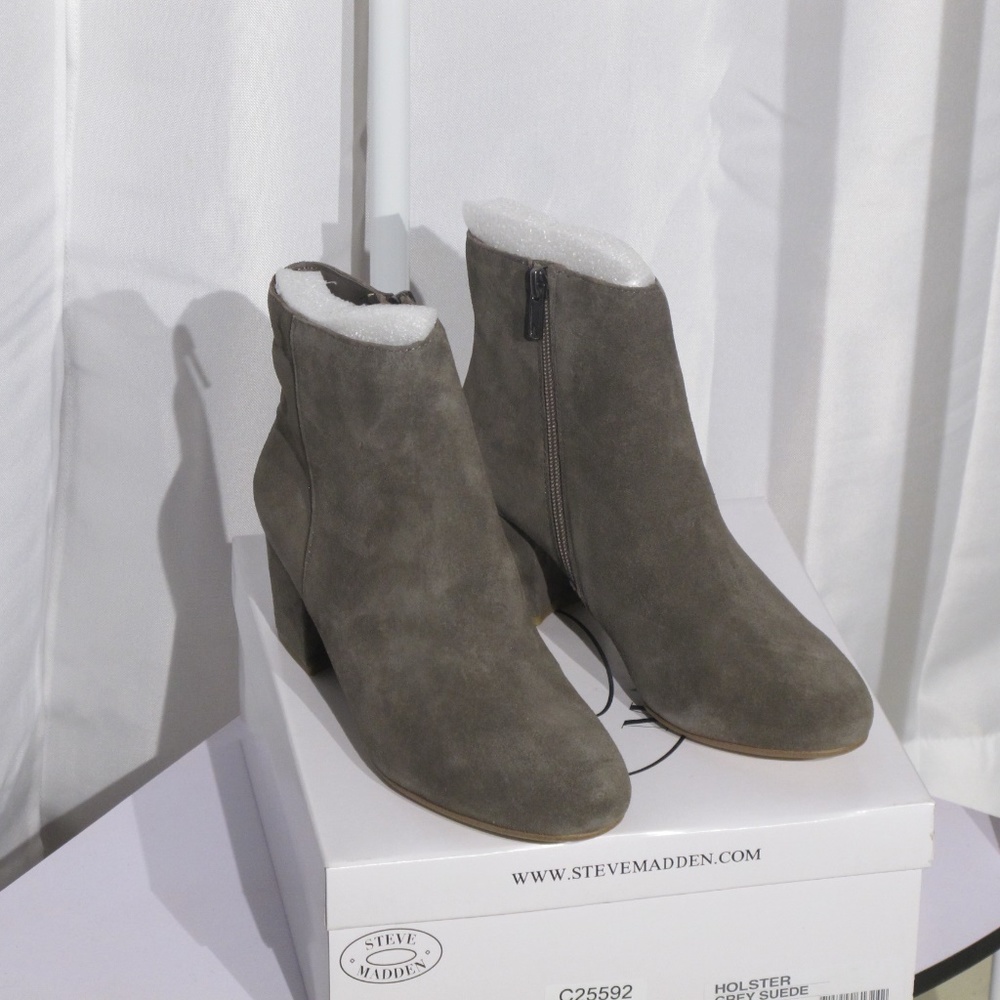 NEW IN BOX Steve Madden Holster Grey Suede Booties